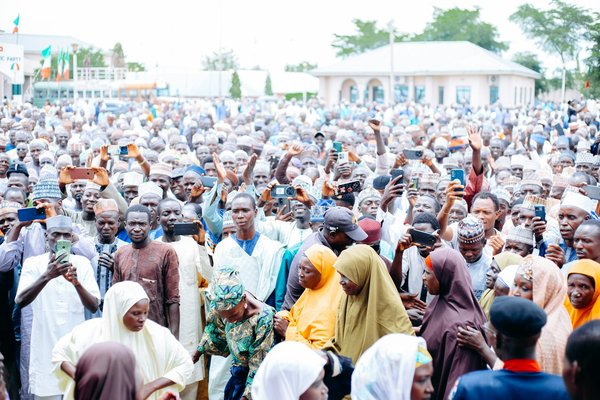 Bouillotte sur le ventre : un allié pour maigrir efficacement