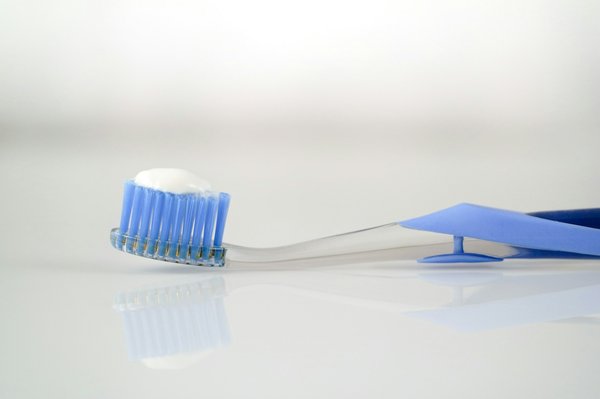 Brosse à dents : innovations et conseils pour une meilleure hygiène