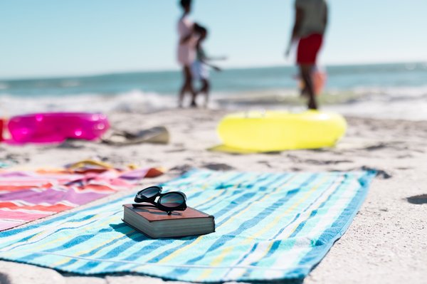 Serviettes de plage : style et écologie au bord de l'eau