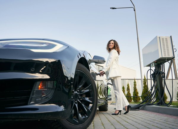 Enjoliveur noir mat Tesla : le must pour votre Model Y